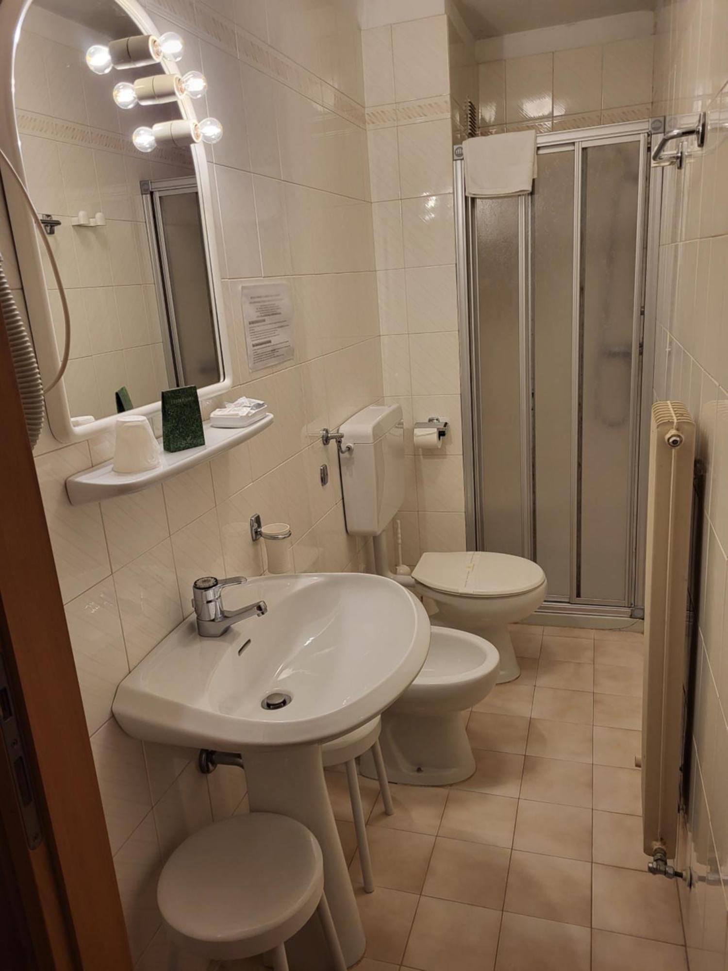 Albergo Meuble Tarandan Forni di Sopra Exterior photo